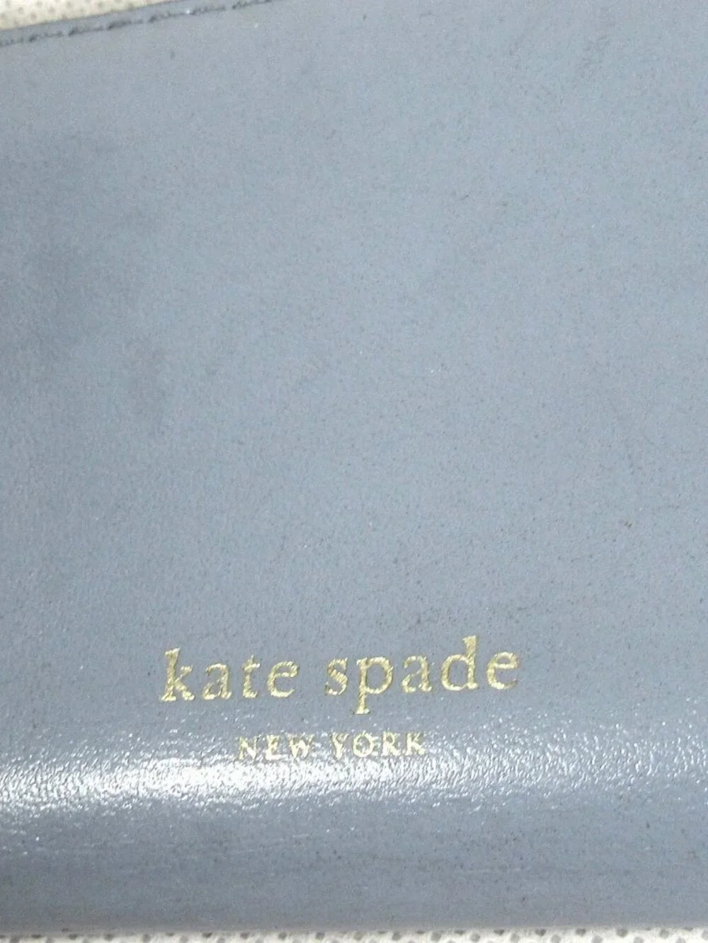 KATE SPADE PUPPY WALLET LOTS OF STORAGE SMALL BUT MIGHTY AND SUPER CUTE - Picture 7 of 8